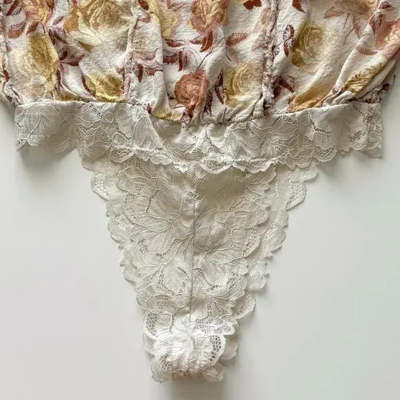 Intimately Free People Everything’s Rosy Bodysuit Size Small Yellow Floral - Picture 9 of 15